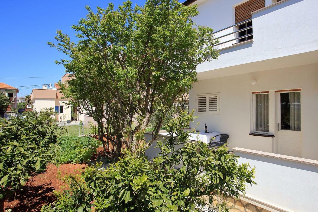 Apartment Josip Zara Esterno foto